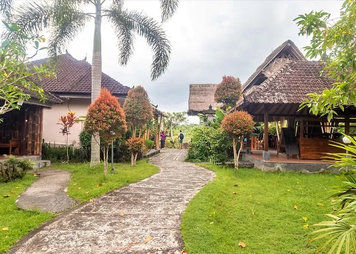 Gasthof Alamgangga Tirta Gangga 3*